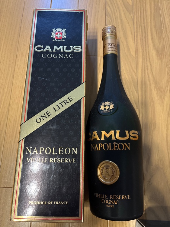 CAMUS COGNAC NAPOLEON（お酒）の商品画像 - 査定依頼日：2026年3月4日 - 最高査定価格：2,500円