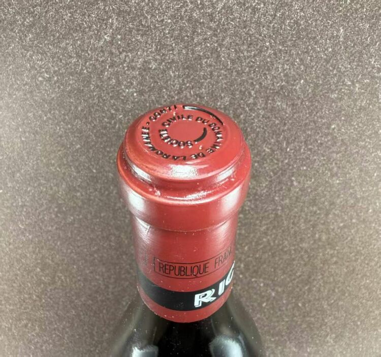 ロマネ・コンティ リシュブール 2006年 （お酒）の商品画像 - 査定依頼日：2025年11月16日 - 最高査定価格：400,000円