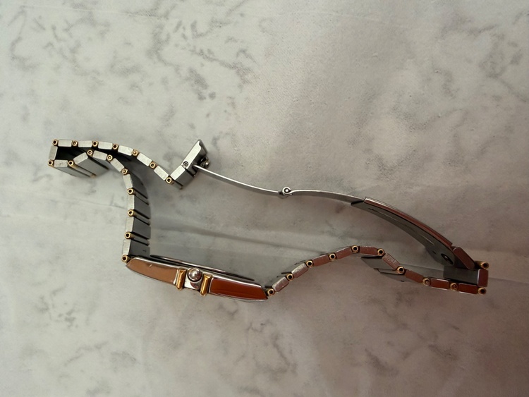 オメガ コンステーション （高級時計）の商品画像 - 査定依頼日：2026年3月9日 - 最高査定価格：120,000円