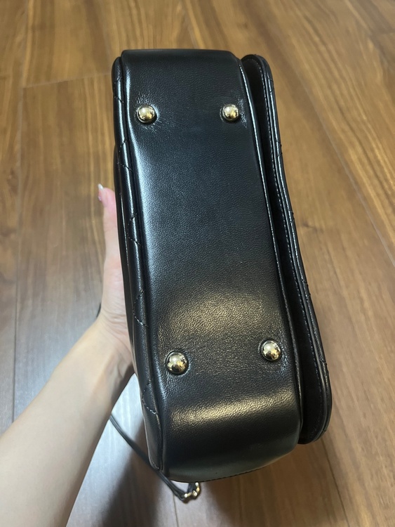 マトラッセハンドルショルダーバック（ブランドバッグ）の商品画像 - 査定依頼日：2025年12月7日 - 最高査定価格：410,000円