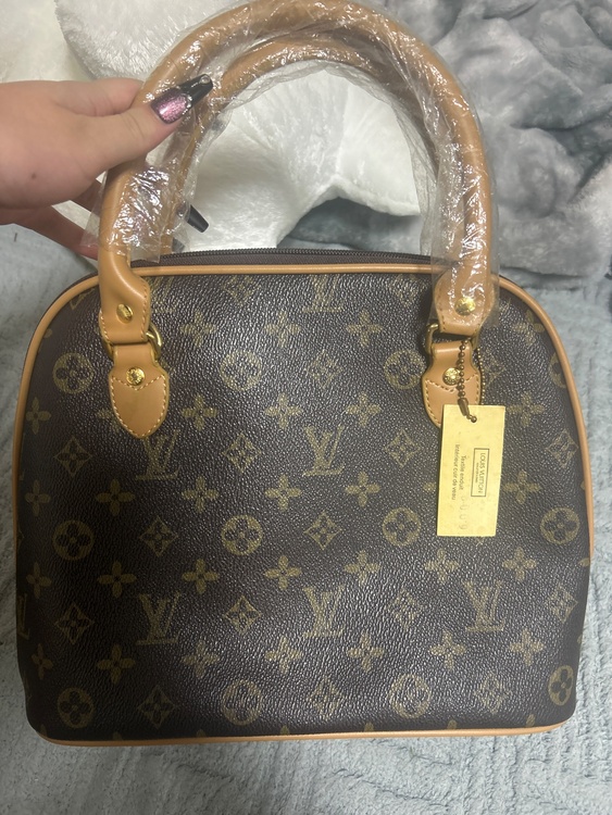 ルイヴィトン モノグラム （ブランドバッグ）の商品画像 - 査定依頼日：2025年12月29日 - 最高査定価格：100,000円