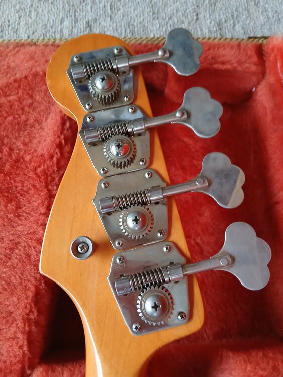 シリアル番号V082602 ＃0190209800 AM VINT62J-BAS（ピアノ・楽器・PA機材）の商品画像 - 査定依頼日：2025年12月26日 - 最高査定価格：133,000円