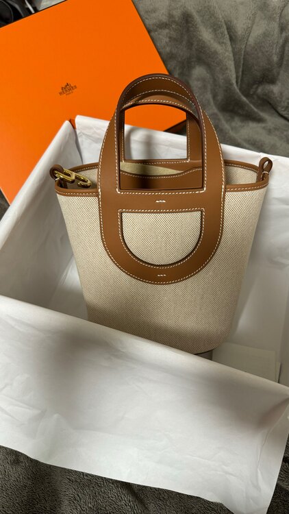 インザループ（ブランドバッグ）の商品画像 - 査定依頼日：2024年12月13日 - 最高査定価格：550,000円