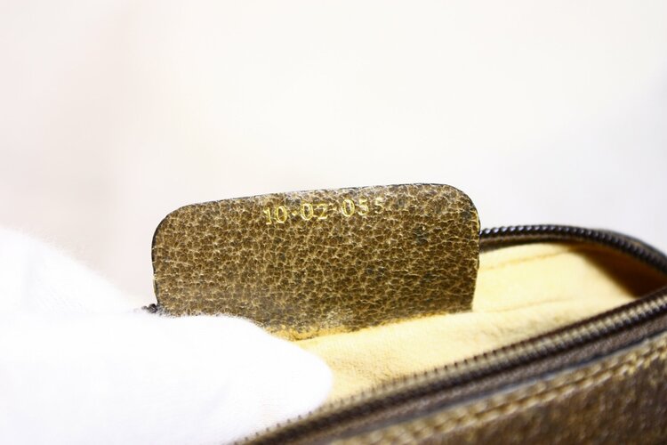 GUCCI GG キャンバス スプリーム ショルダーバッグ PVCレザー 10 02 055（ブランドバッグ）の商品画像 - 査定依頼日：2026年10月15日 - 最高査定価格：10,000円