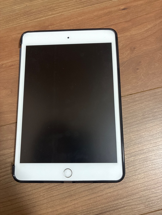 iPad mini第5世代64ギガ（PC・タブレット）の商品画像 - 査定依頼日：2026年3月4日 - 最高査定価格：17,000円