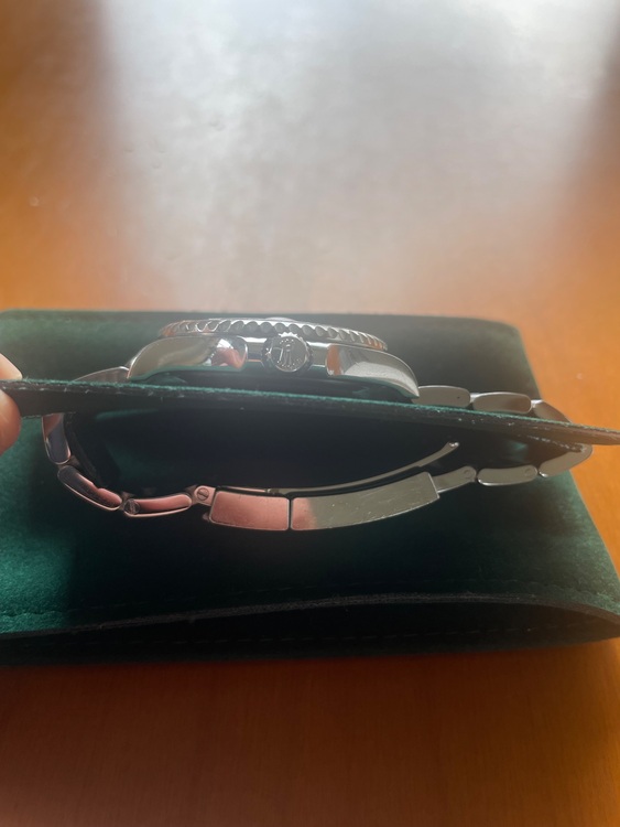 ロレックス ヨットマスター （高級時計）の商品画像 - 査定依頼日：2025年10月21日 - 最高査定価格：1,800,000円