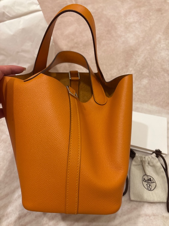 エルメス ピコタン （ブランドバッグ）の商品画像 - 査定依頼日：2025年6月22日 - 最高査定価格：500,000円