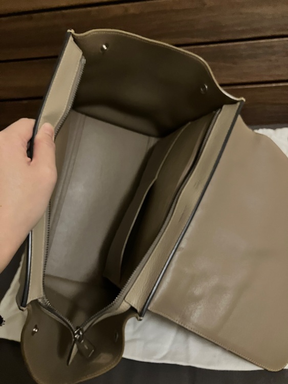 セリーヌ  （ブランドバッグ）の商品画像 - 査定依頼日：2025年11月29日 - 最高査定価格：60,000円