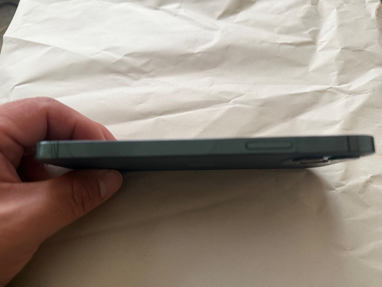 iPhone12pro256GB ブルー（スマホ）の商品画像 - 査定依頼日：2026年2月19日 - 最高査定価格：35,000円