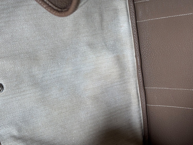 エルメス  ガーデンパーティ PM 刻印□O ネゴンダ レザー エトゥープ （ブランドバッグ）の商品画像 - 査定依頼日：2025年10月30日