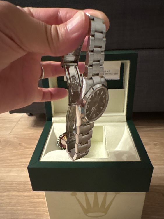 ロレックス エクスプローラー 11427（高級時計）の商品画像 - 査定依頼日：2025年9月29日 - 最高査定価格：880,000円