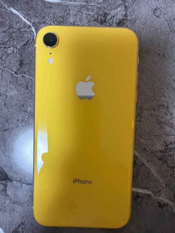 iPhone iPhoneXR 128GB Softbank（スマホ）の商品画像 - 査定依頼日：2026年9月19日 - 最高査定価格：14,500円