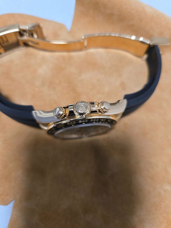 ロレックス デイトナ 126518LN新型メテオライトき（高級時計）の商品画像 - 査定依頼日：2026年1月5日 - 最高査定価格：13,800,000円