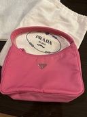 ポーチ（ブランド財布・小物）の商品画像 - 査定依頼日：2025年10月20日 - 最高査定価格：15,000円