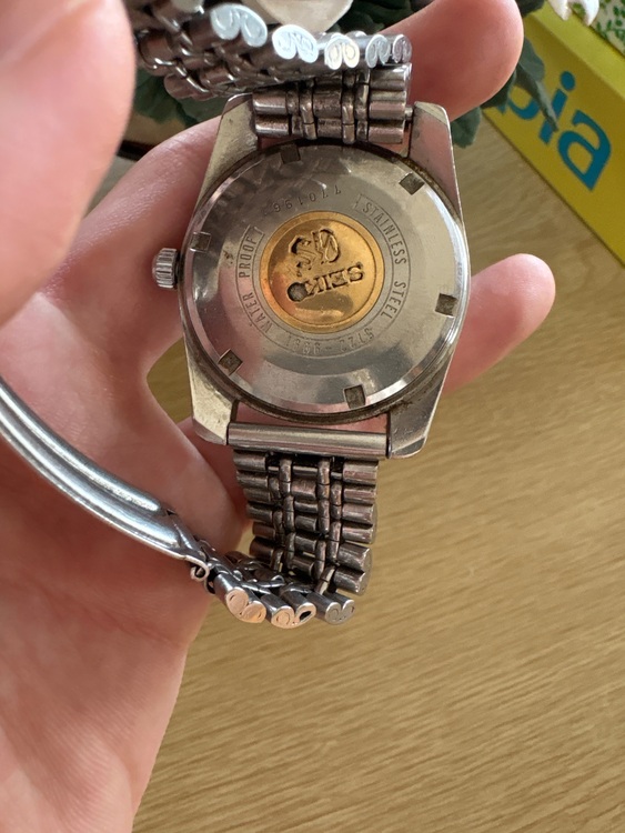 セイコー グランドセイコー 5722999（高級時計）の商品画像 - 査定依頼日：2025年9月22日 - 最高査定価格：60,000円