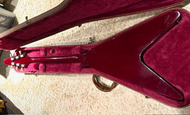 Flying V（ピアノ・楽器・PA機材）の商品画像 - 査定依頼日：2026年4月20日 - 最高査定価格：150,000円