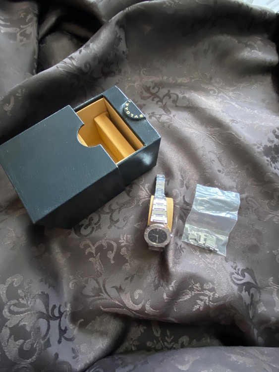 ブルガリブルガリ　（高級時計）の商品画像 - 査定依頼日：2025年10月3日 - 最高査定価格：80,000円