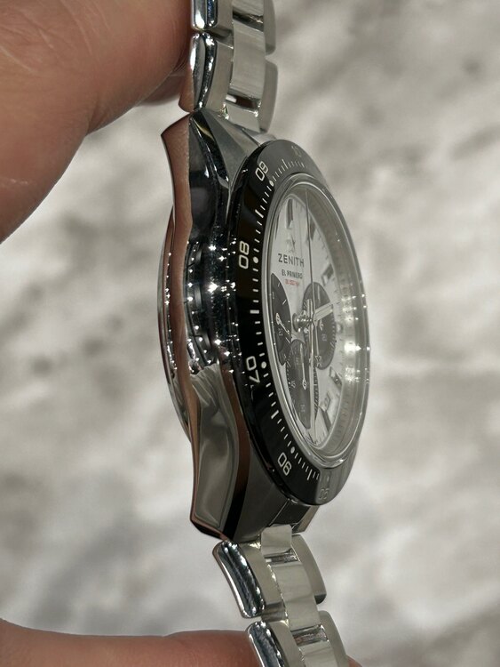 クロノマスタースポーツ 100本限定（高級時計）の商品画像 - 査定依頼日：2025年5月31日 - 最高査定価格：1,100,000円