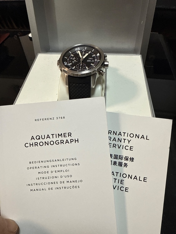 アクアタイマークロノグラフ（高級時計）の商品画像 - 査定依頼日：2026年1月25日 - 最高査定価格：500,000円