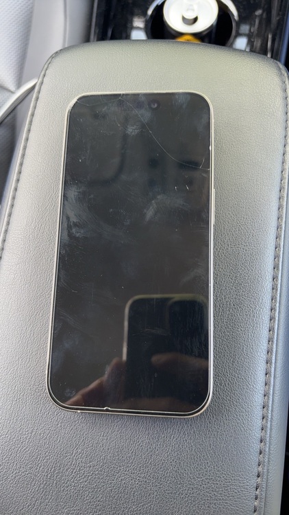 iPhone 15 Pro 256GB au（スマホ）の商品画像 - 査定依頼日：2025年6月19日 - 最高査定価格：110,000円