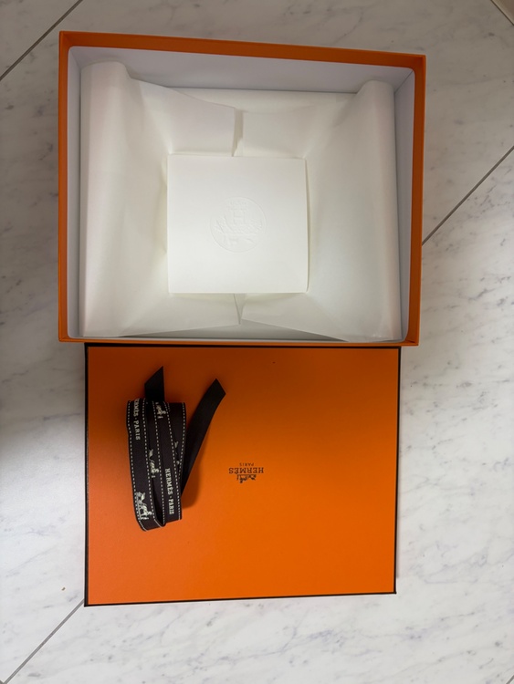 エヴリン16 アマゾーヌ（ブランドバッグ）の商品画像 - 査定依頼日：2026年3月3日 - 最高査定価格：400,000円