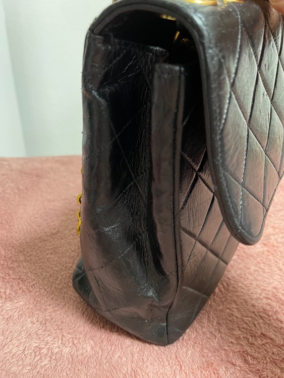 CHANEL デカマトラッセ（ブランドバッグ）の商品画像 - 査定依頼日：2025年8月14日 - 最高査定価格：240,000円