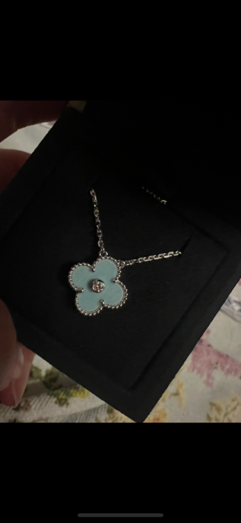 Van Cleef & Arpels（金・貴金属）の商品画像 - 査定依頼日：2025年6月1日 - 最高査定価格：470,000円