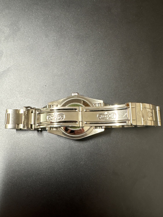 ロレックス エクスプローラー 11427（高級時計）の商品画像 - 査定依頼日：2026年4月10日 - 最高査定価格：1,080,000円