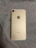 iPhone7 modelA1779（スマホ）の商品画像 - 査定依頼日：2023年4月4日 - 最高査定価格：3,400円