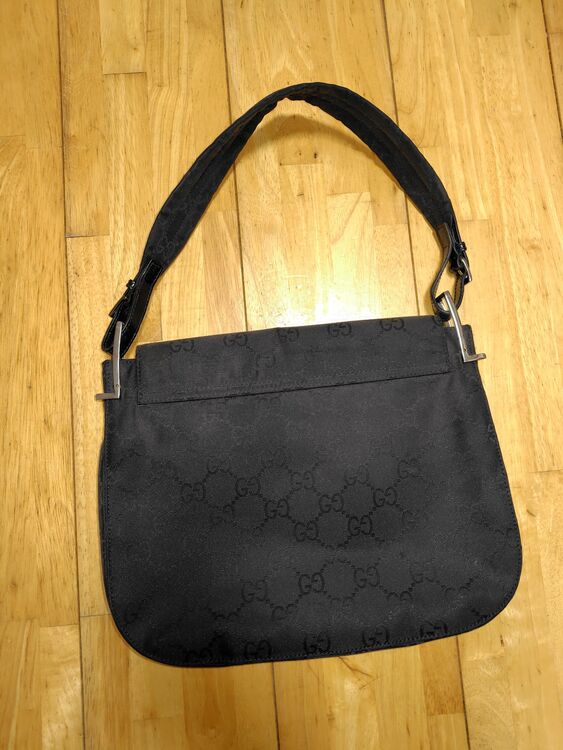 グッチ  （ブランドバッグ）の商品画像 - 査定依頼日：2025年9月29日 - 最高査定価格：15,000円