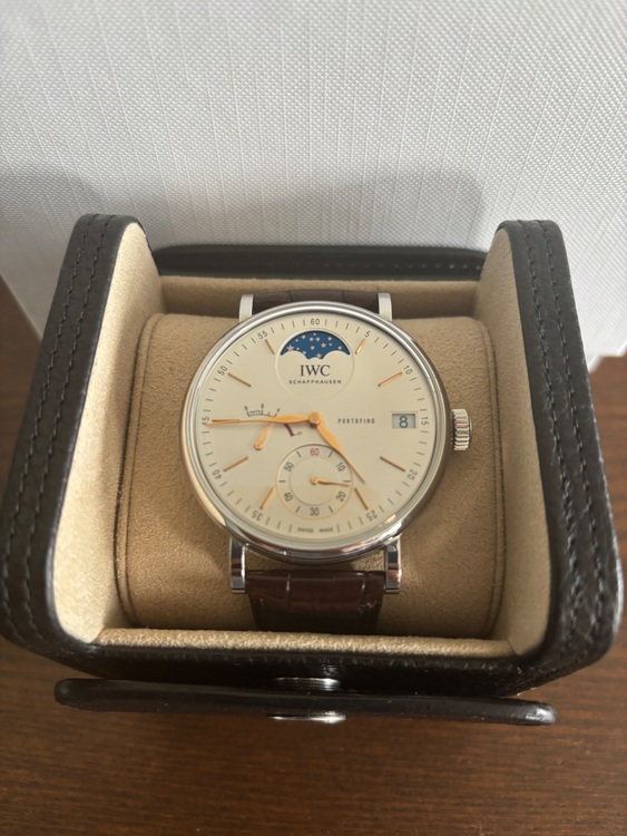 ポートフィノ・ハンドワインド・ムーンフェイズ（高級時計）の商品画像 - 査定依頼日：2025年9月8日 - 最高査定価格：900,000円