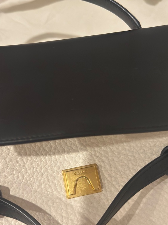 セリーヌ  （ブランドバッグ）の商品画像 - 査定依頼日：2025年9月26日 - 最高査定価格：100,000円