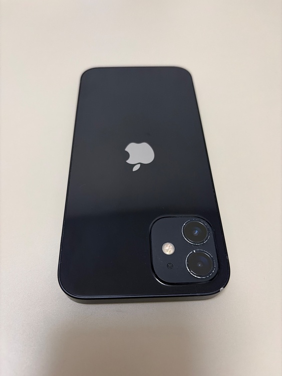 iPhone iPhone 12 256GB SIMフリー（スマホ）の商品画像 - 査定依頼日：2026年6月6日 - 最高査定価格：35,000円