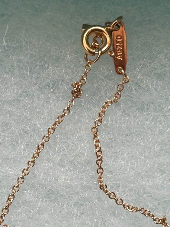 ティファニースマイルペンダント（金・貴金属）の商品画像 - 査定依頼日：2025年11月16日 - 最高査定価格：100,000円