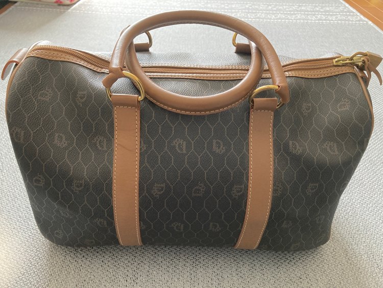 クリスチャン・ディオール ボストンバッグ（ブランドバッグ）の商品画像 - 査定依頼日：2022年10月21日 - 最高査定価格：20,000円