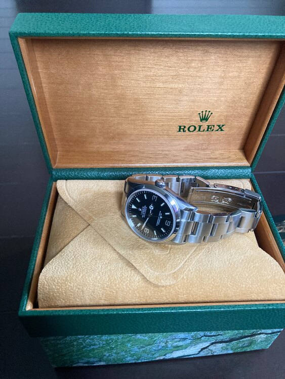 ロレックス エクスプローラー 11427（高級時計）の商品画像 - 査定依頼日：2025年5月24日 - 最高査定価格：800,000円