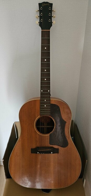 Gibsonj50（ピアノ・楽器・PA機材）の商品画像 - 査定依頼日：2026年2月23日 - 最高査定価格：80,000円