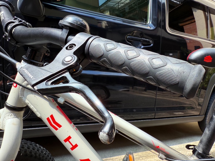 HARO FLIGHTLINE 20 PLUS（自転車）の商品画像 - 査定依頼日：2025年10月26日 - 最高査定価格：5,000円