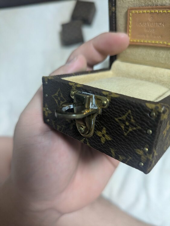 ルイヴィトン モノグラム （ブランドバッグ）の商品画像 - 査定依頼日：2025年12月28日 - 最高査定価格：350,000円