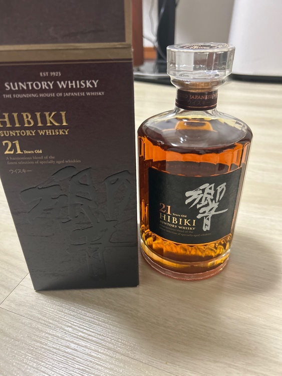 ウイスキー サントリー山崎 （お酒）の商品画像 - 査定依頼日：2026年3月2日 - 最高査定価格：1,420,600円