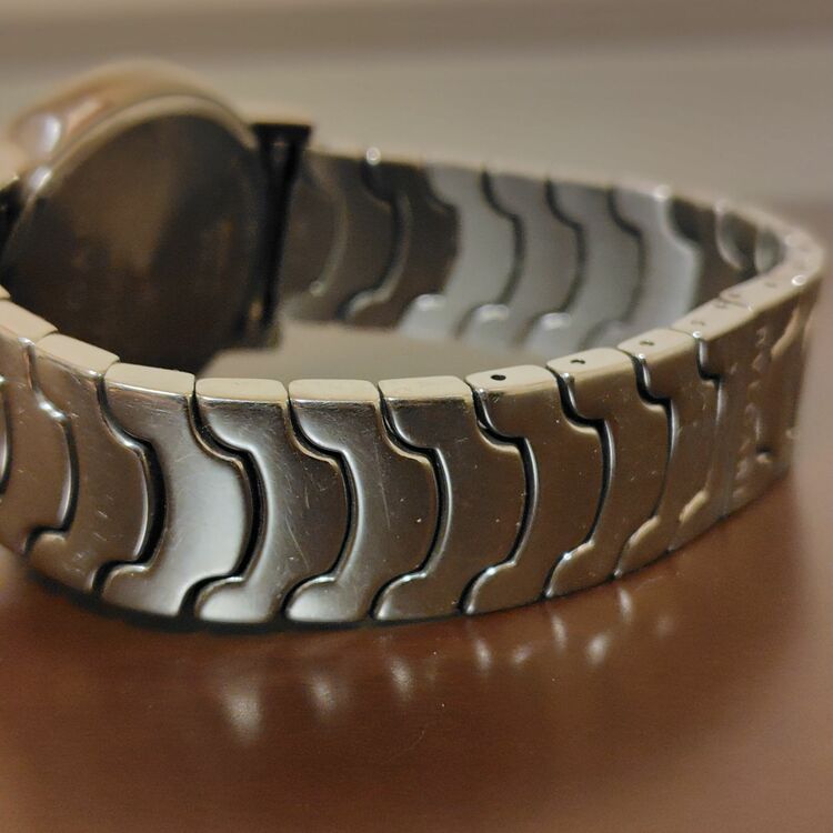 ブルガリ その他 ST ３５ S（高級時計）の商品画像 - 査定依頼日：2025年10月18日 - 最高査定価格：75,000円