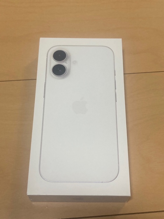 ホワイト（スマホ）の商品画像 - 査定依頼日：2025年9月11日 - 最高査定価格：116,000円