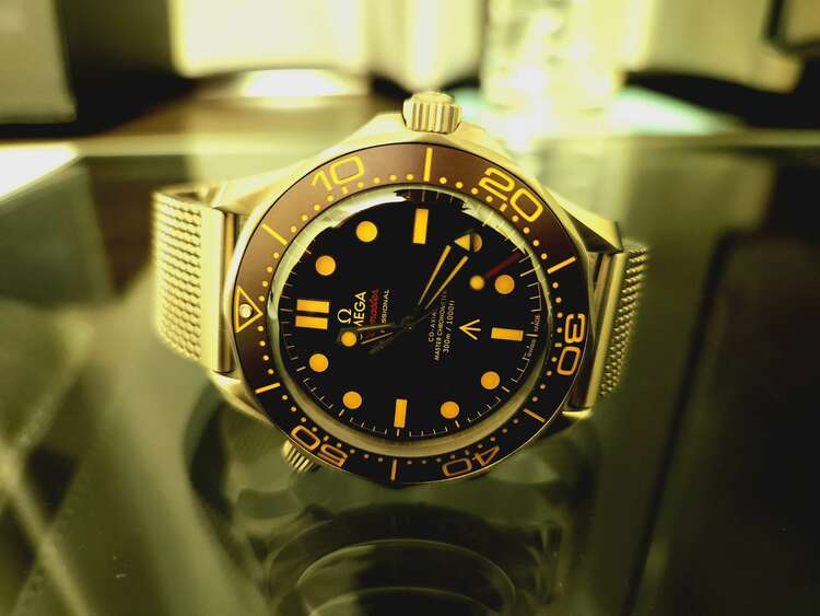 シーマスターダイバー300m（高級時計）の商品画像 - 査定依頼日：2025年4月17日 - 最高査定価格：1,000,000円