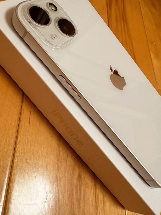 iPhone iPhone 13 128GB SIMフリー（スマホ）の商品画像 - 査定依頼日：2026年7月7日 - 最高査定価格：36,500円