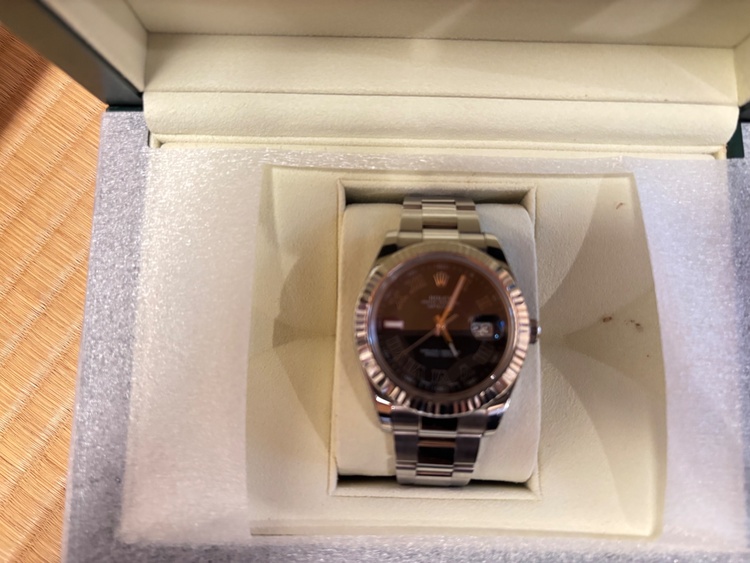 ロレックス パーペチュアル v784210（高級時計）の商品画像 - 査定依頼日：2026年1月13日 - 最高査定価格：1,500,000円