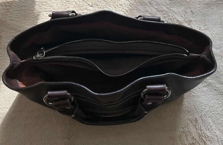 セリーヌ  （ブランドバッグ）の商品画像 - 査定依頼日：2026年4月29日 - 最高査定価格：100,000円