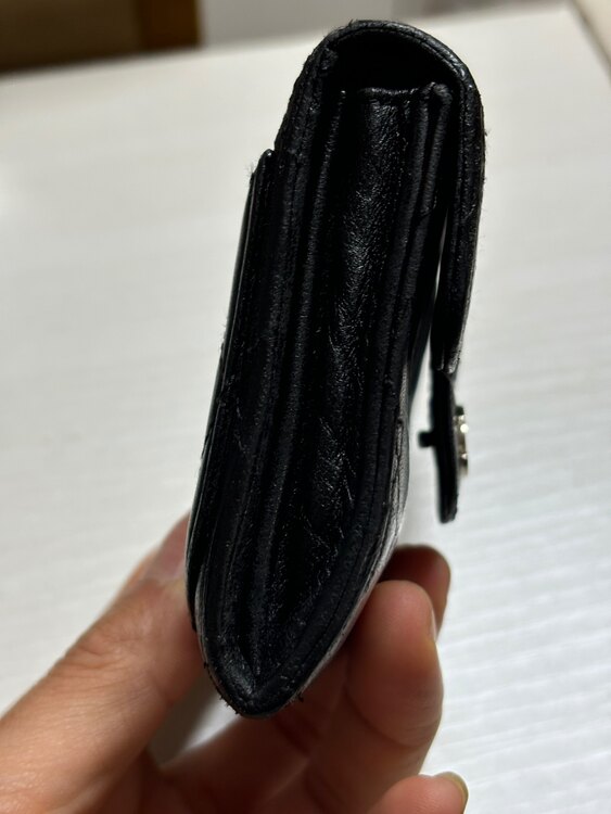 カードケース（ブランド財布・小物）の商品画像 - 査定依頼日：2025年5月8日 - 最高査定価格：15,000円