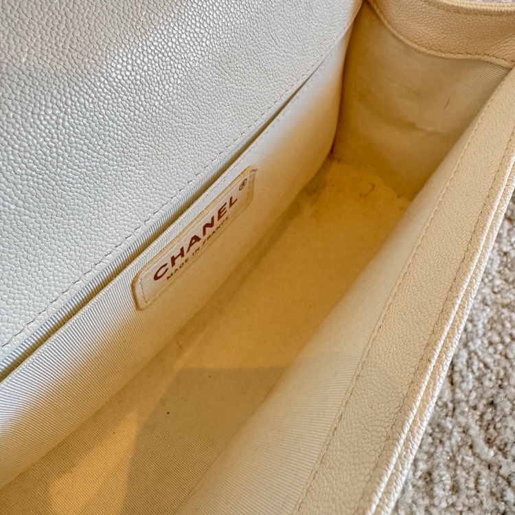 シャネル ボーイシャネル （ブランドバッグ）の商品画像 - 査定依頼日：2025年8月21日 - 最高査定価格：320,000円