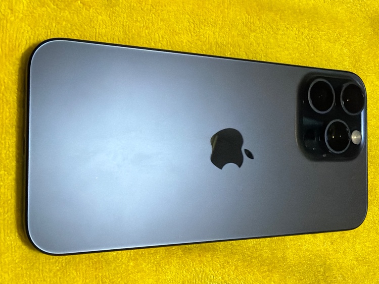 iPhone15ProMax（スマホ）の商品画像 - 査定依頼日：2026年8月29日 - 最高査定価格：97,000円