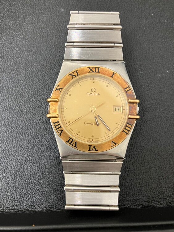 ゴールド文字盤　SS K18ベゼル（高級時計）の商品画像 - 査定依頼日：2024年11月17日 - 最高査定価格：60,000円